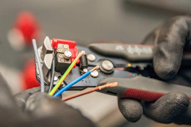 Best Commercial Electrician Services  in Bloomer, WI